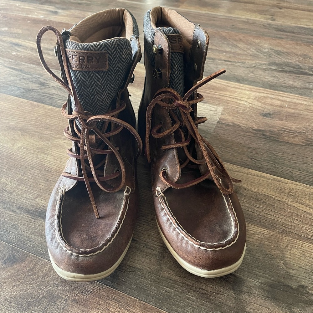 Sperry Bayfish Brown Leather Boots Women's Sz 9